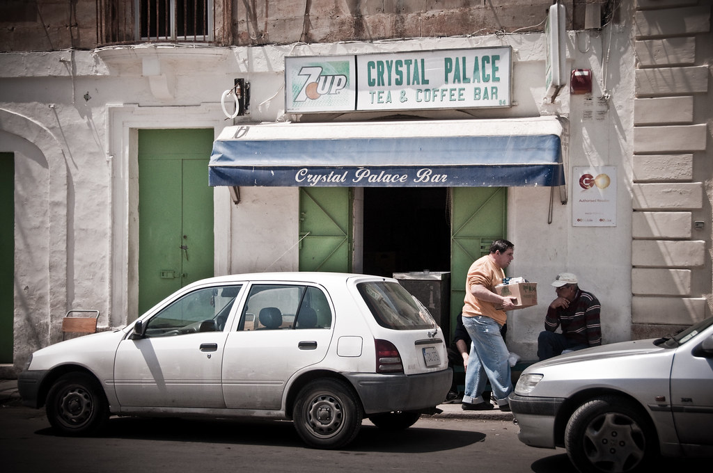 Crystal Palace Bar, Rabat 01